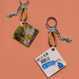 Llavero personalizado "Eres el mejor abuelo del mundo mundial"