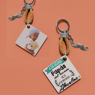 Llavero personalizado "A los mejores papás del mundo los ascienden a abuelos"