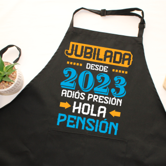 Delantal personalizado "Jubilada desde 2023"