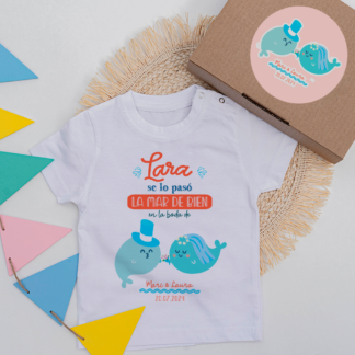 Camiseta personalizada "Se lo pasó la mar de bien"