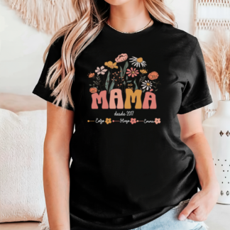 Camiseta floral “Mamá desde”